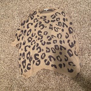 Boutique cheetah print sweater